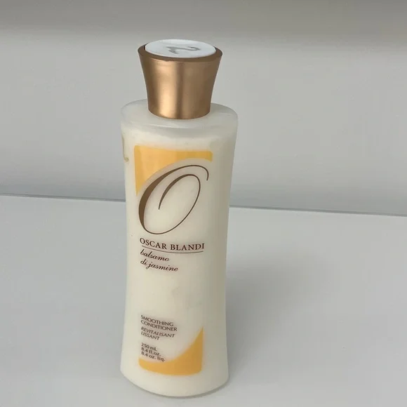 Oscar Blandi Balsamo di Jasmine Smoothing Conditioner 8.4 Fl Oz NEW - Picture 2 of 9